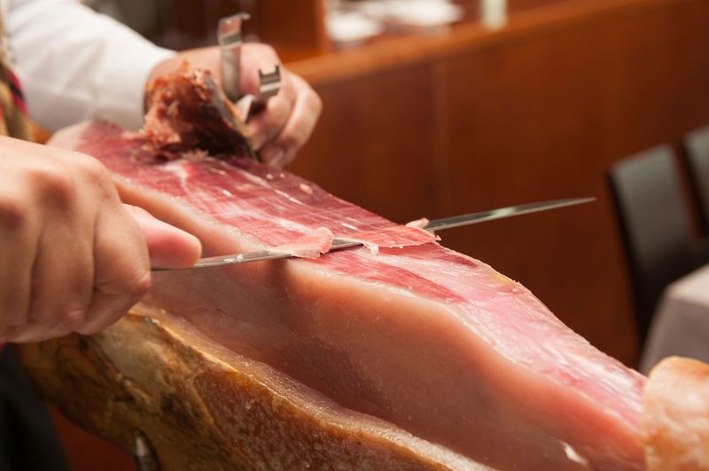 JAMBON IBÉRIQUE AVEC OS