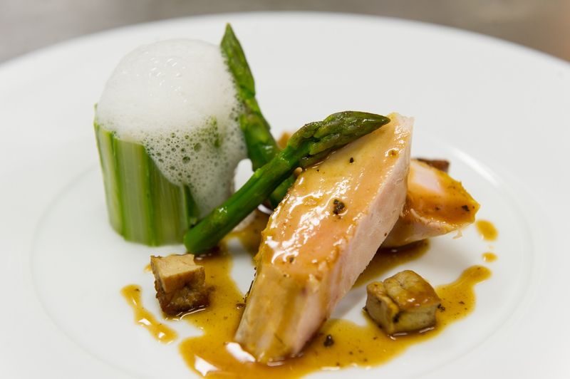 LE PINTADEAU DE L'AIN